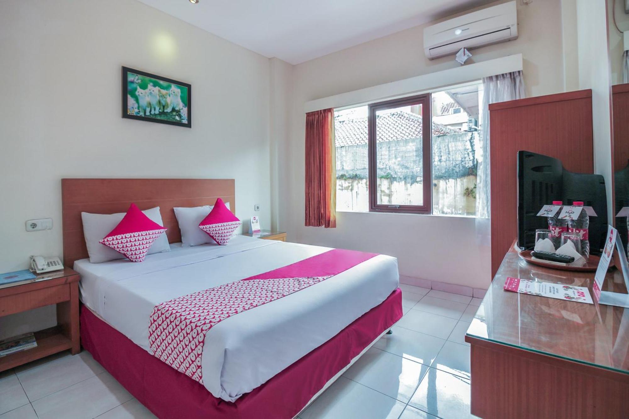Capital O Galaxy Inn Bandung Exterior photo